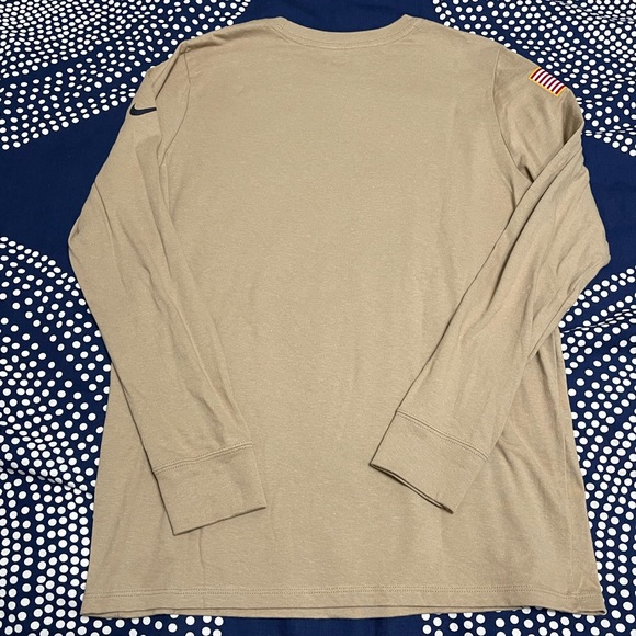 NWOT Nike Dry-Fit Chicago Bears Long Sleeve Youth Large Size 14/16 - Picture 3 of 5